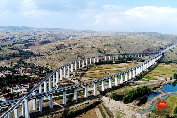 新朔铁路大准线实现安全运输1万天