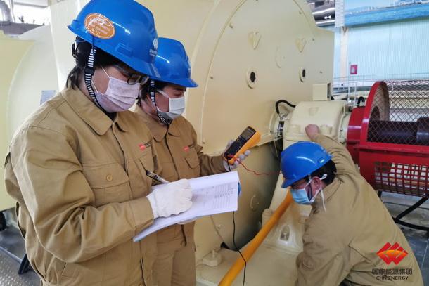 国华电力绥中电厂开展2号机组并网后发电机轴电压测量工作