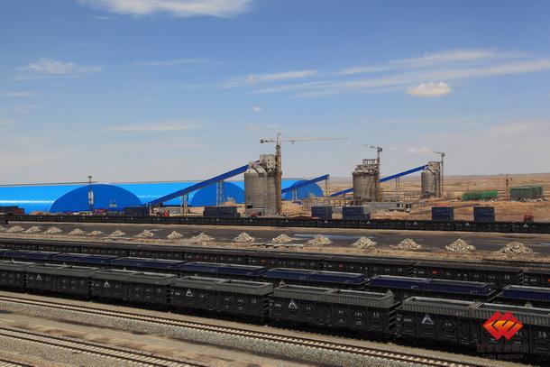 包神铁路甘泉公司创年内单日装车量新高