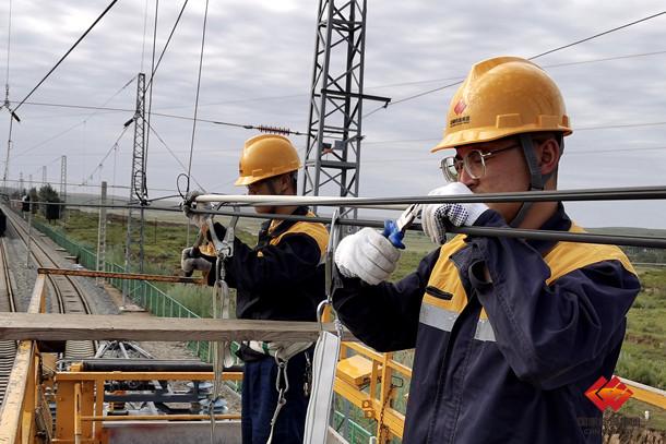 包神铁路包神公司专项检修接触网重点部位