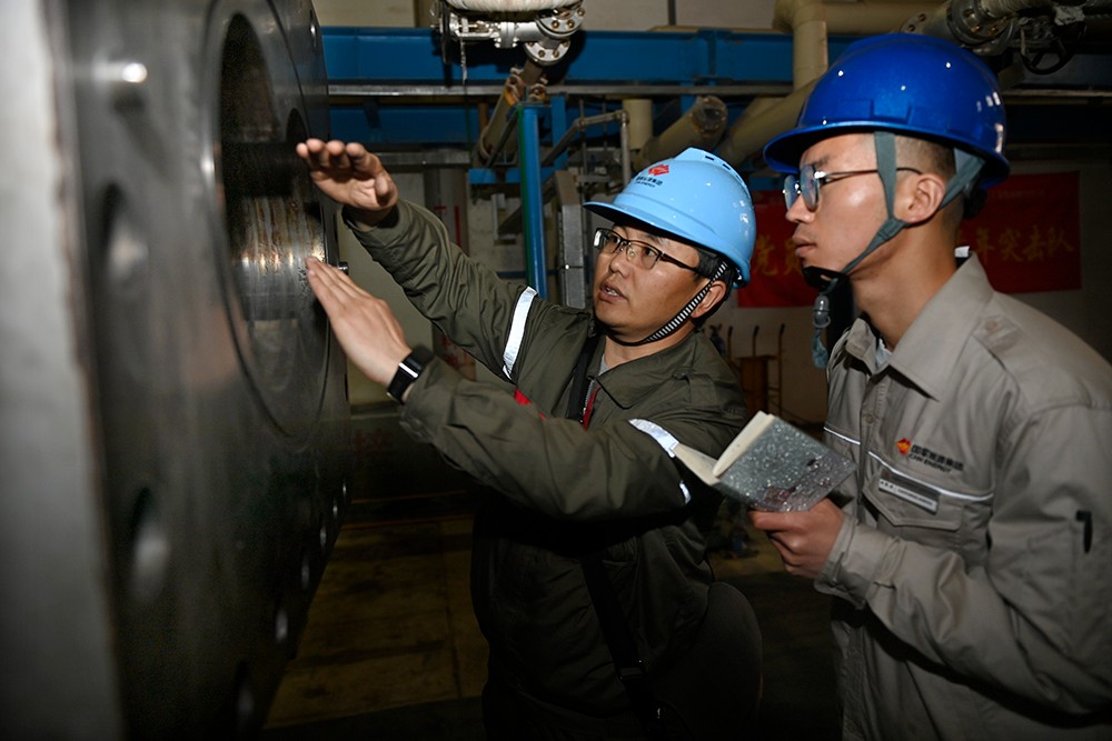 e49cce89020a426e9963852429bfc6d4